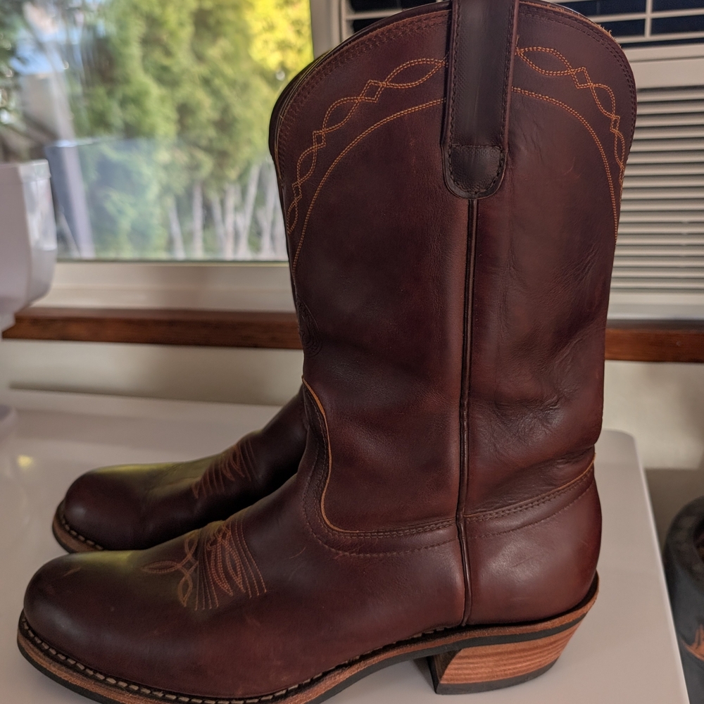 Classic Brown Leather Cowboy Boots